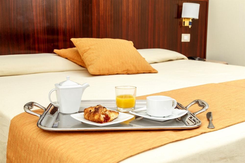 Colleverde Park Hotel Agrigento Buitenkant foto